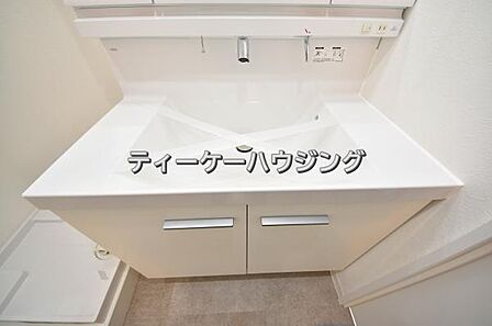 一日のスタートは清潔な洗面所から。