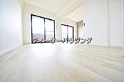 南に面した洋室は採光、通風に優れた心地よい空間です。