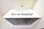一日のスタートは清潔な洗面所から。