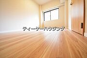 精錬された空間は日々の生活に歓びをもたらしてくれる筈です。