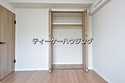 ここまでたくさん収納があれば、物が多い方でも安心ですね。