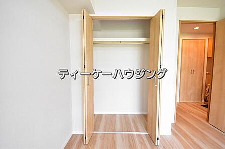 ゆとりある収納は、持ち物が多い方でもすっきりした生活を送れる筈です。