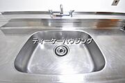 いつでも清潔に、お手入れ楽々なシンク。