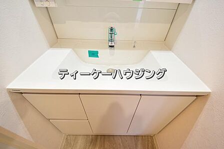 一日のスタートは清潔な洗面所から。
