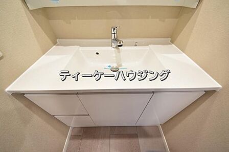 一日のスタートは清潔な洗面所から。