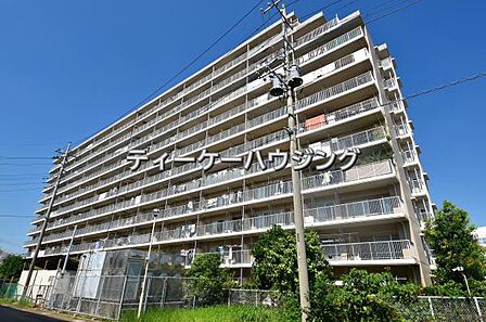 堂々とした佇まいが、住む者に満足感と安心感を与えてくれます。