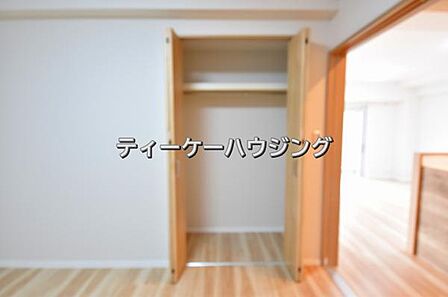 ゆとりある収納は、持ち物が多い方でもすっきりした生活を送れる筈です。