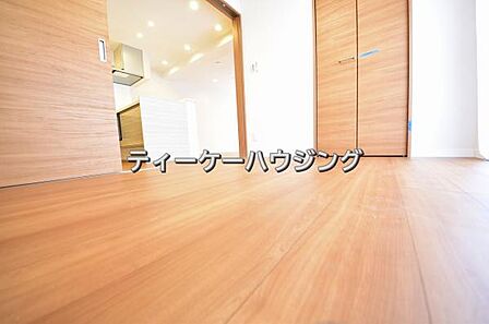 精錬された空間は日々の生活に歓びをもたらしてくれる筈です。