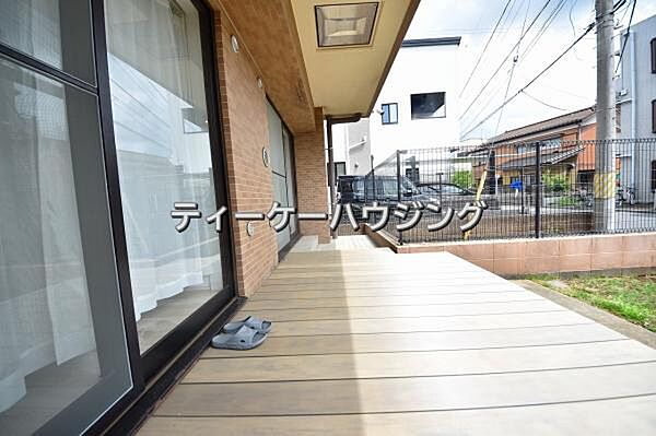 バルコニー