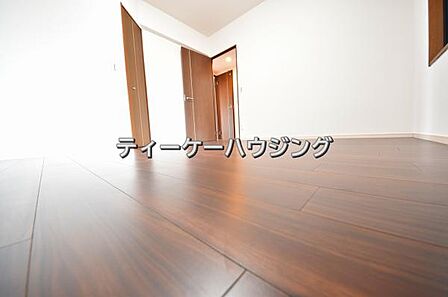 良質な環境と心安らぐくつろぎの住まい。心地よい空間を創造いたしました。
