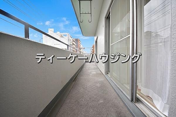 バルコニーを拡大表示