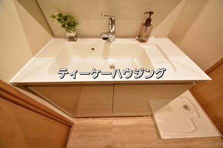 一日のスタートは清潔な洗面所から。