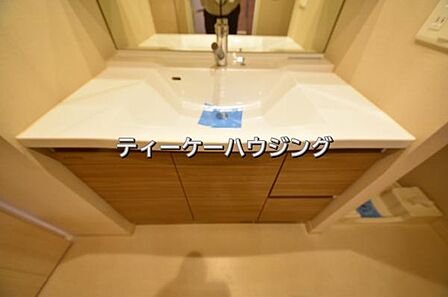 一日のスタートは清潔な洗面所から。
