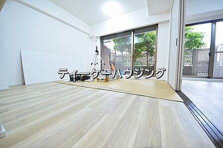 お家の中心となる大きな空間がご家族のコミュニケーションスペースになる筈です。
