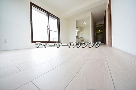 お家の中心となる大きな空間がご家族のコミュニケーションスペースになる筈です。
