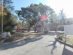 【公園】日生病院前公園まで566ｍ