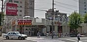 マックスバリュ菊水店 110m
