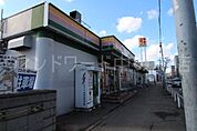 100円ショップ中の島コープさっぽろ店 960m