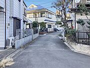 東側