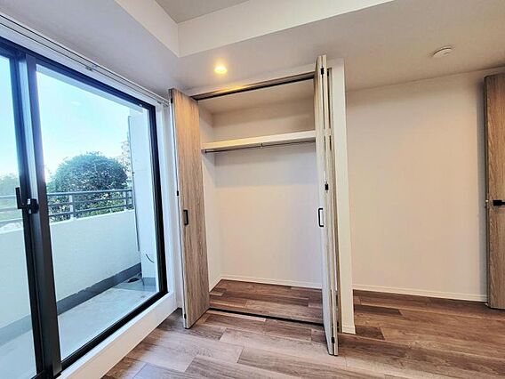 各部屋にクロー...