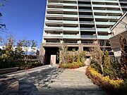 マンションエントランス