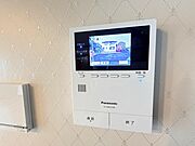 TVモニター付きインターホンで防犯面も安心です