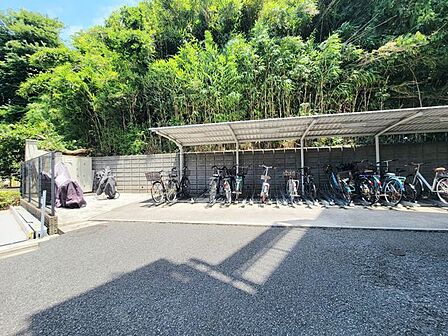 駐輪場
