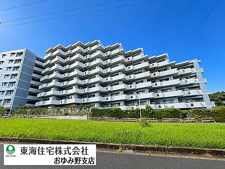 ＼リフォーム済／LDKにはL字窓×ゆったり18帖！