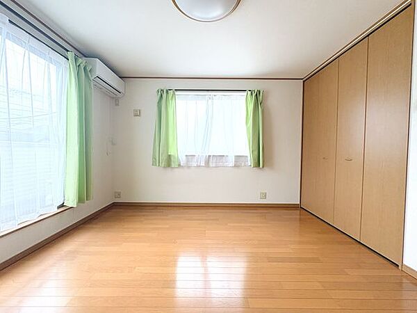 寝室