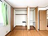 収納：全洋室にクローゼット完備で、整頓しながら綺麗な室内を保てます！