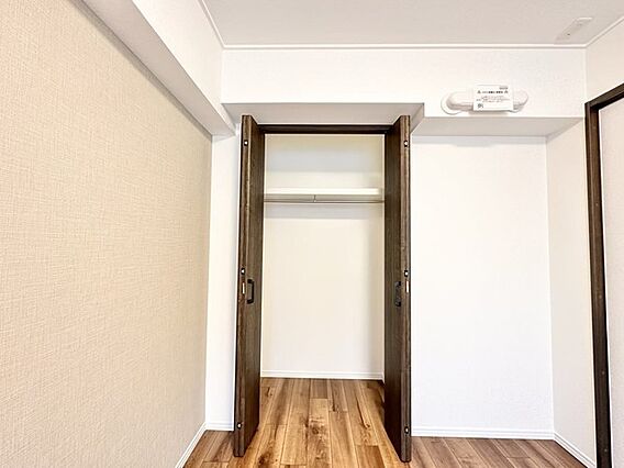 洋室5.1帖の...