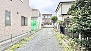 静かな佇まいが、穏やかな日常を誘います。