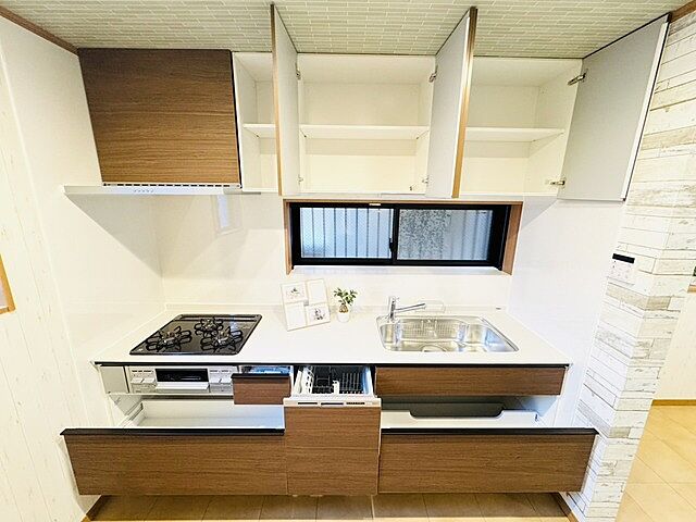 設備 足立区本木1丁目