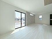 清々しい空間が広がる、心地よい住まい