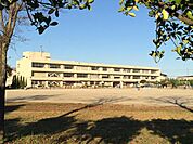 春日部市立中野小学校（1100m）