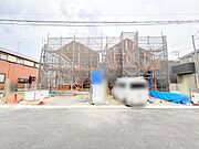 基礎から完成済みの住まいまで、各工程をご確認いただけます。 