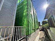 大切に守りながら、新たな装いへと生まれ変わる準備が進む穏やかな一角です。