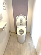 清潔感あふれる空間は、日々の暮らしに心地よい彩りをもたらします。