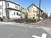 新しい暮らしが始まる、整然とした街並みに広がる土地