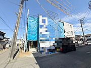 南桜井駅徒歩3分の近さ。 忙しい朝が助かる立地、 暮らしにゆとりが生まれます。 