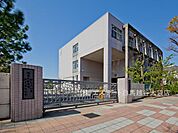 春日部市立粕壁小学校（1400m）