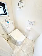 清潔好きには欠かせないウォシュレット機能付き。 
