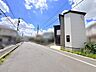 外観：空を大きく見渡せる開放的なロケーションが、日々の暮らしに心地よいゆとりと開放感をもたらしてくれます。
