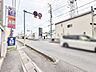 外観：周辺の利便性と落ち着いた雰囲気が調和する穏やかな住環境が広がります。