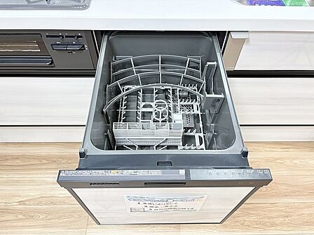 日々の暮らしをスムーズに支える機能的な設備が調えられた心地よい空間です。