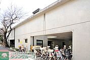 松沢幼稚園 徒歩12分。幼稚園・保育園 900m