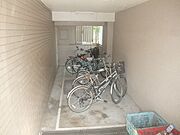 ★屋根付き駐輪場★