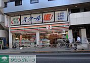 セブンイレブンつつじケ丘店 徒歩4分。コンビニ 270m
