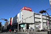 西友調布店 668m