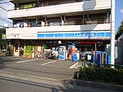 ローソンストア100柴崎駅南口店 482m